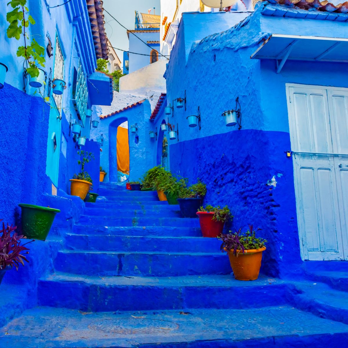 ruelle à Chefchaouen dan le nord du Maroc
